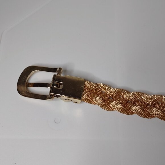Pretty Gold Tone Belt Bracelet - Picture 9 of 12